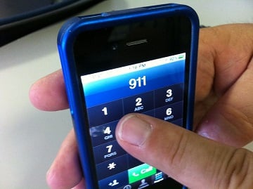 911_phone_t960.jpg