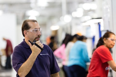 enhance-safety-in-manufacturing-with-motorola-two-way-radios