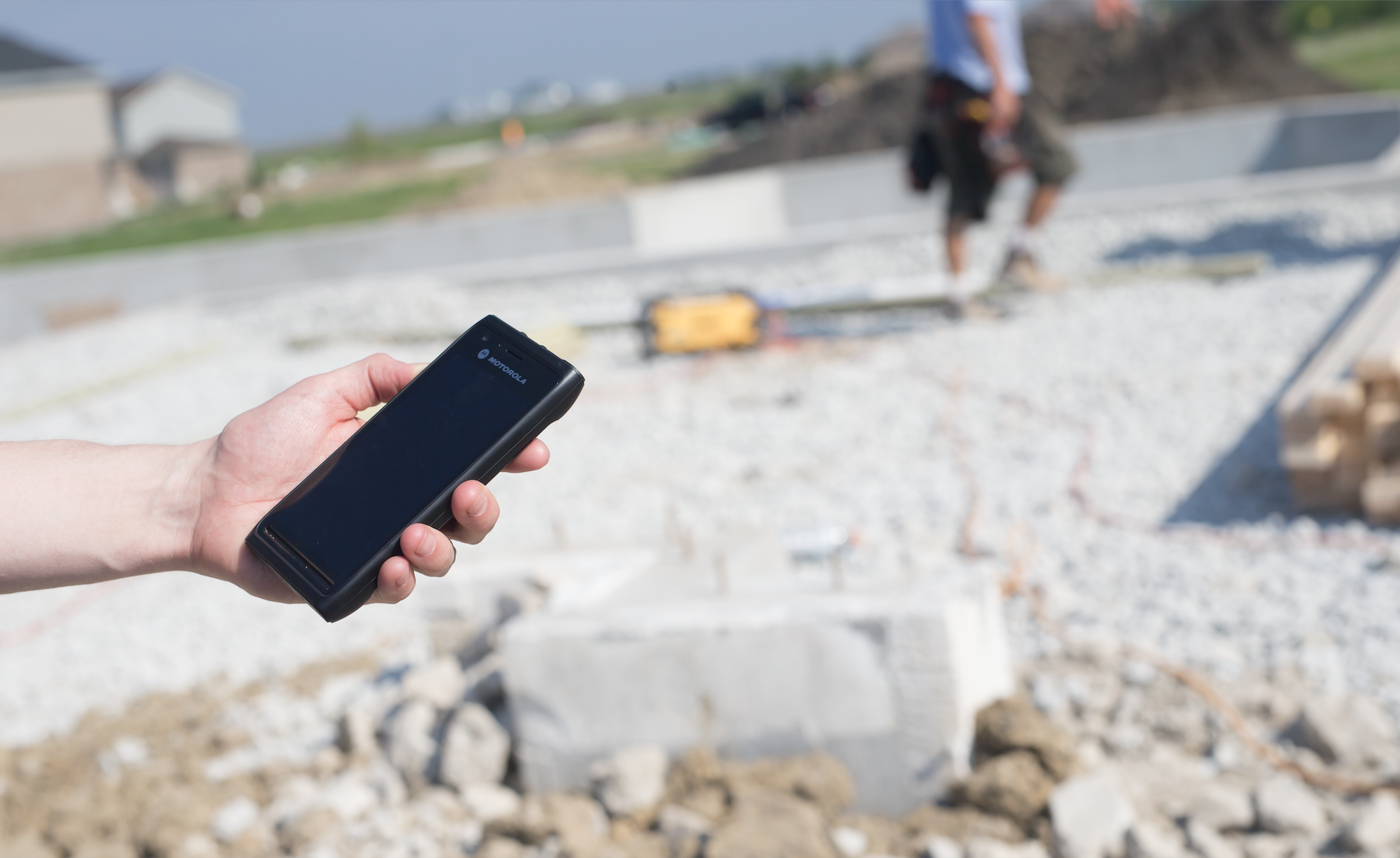 How Motorola WAVE Helps Transportation and Construction Teams Stay Connected